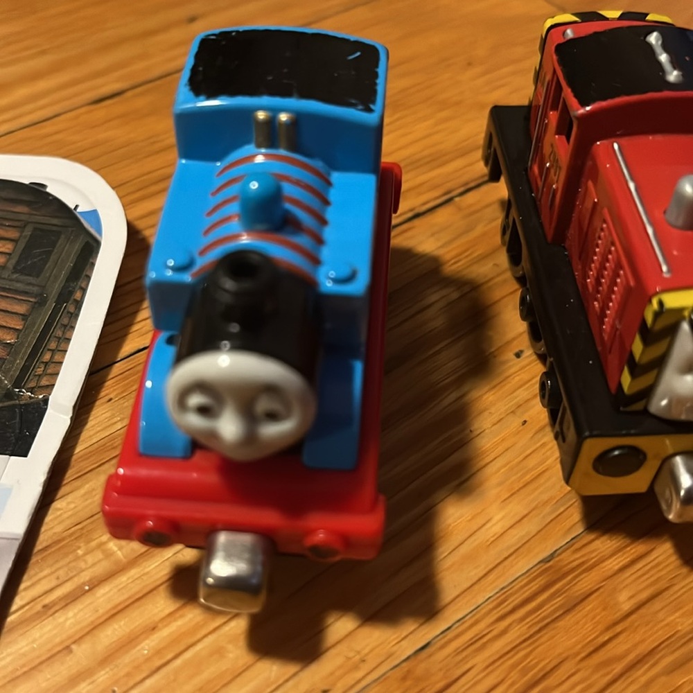 Toys - Picture 2 of 4